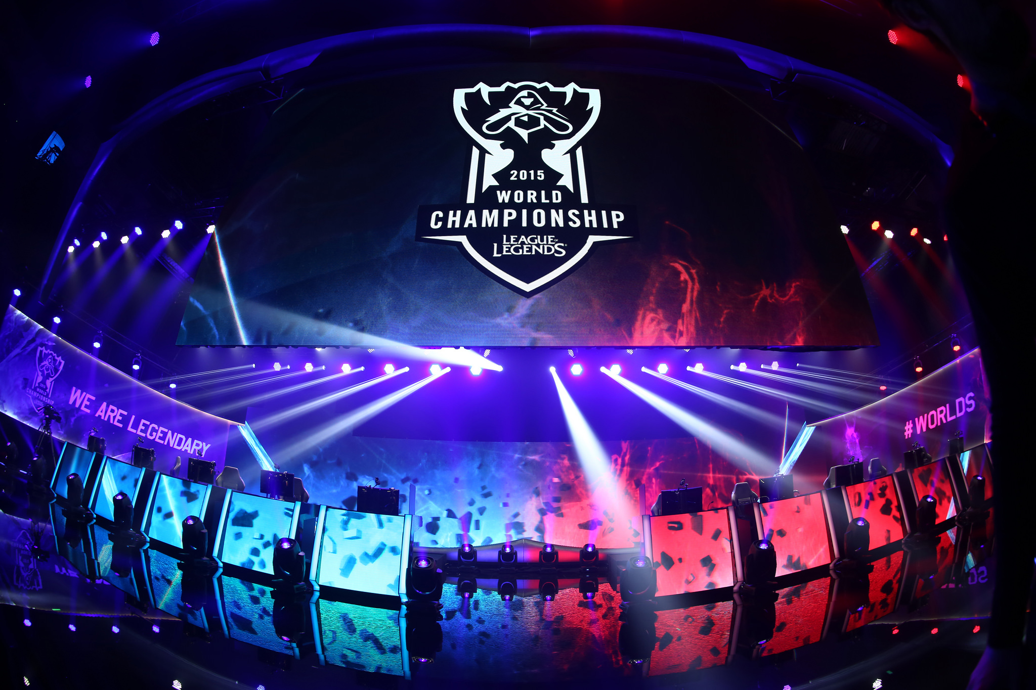 【赛后战报】奎桑提游龙，OMG轻松横扫WE