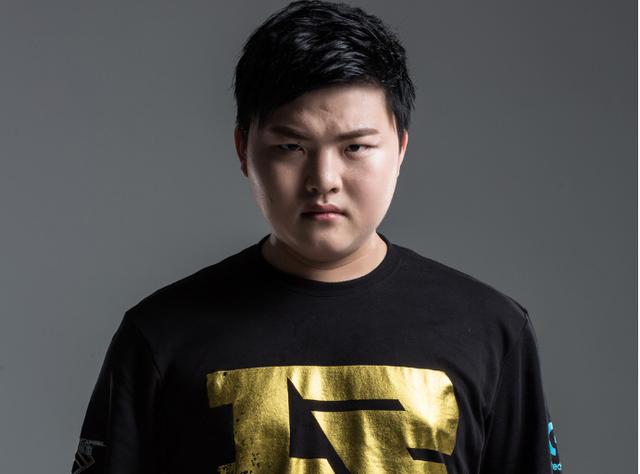 G2与 3DMAX 的比赛预测与分析；在2024年完美世界上海Major：欧洲RMR B